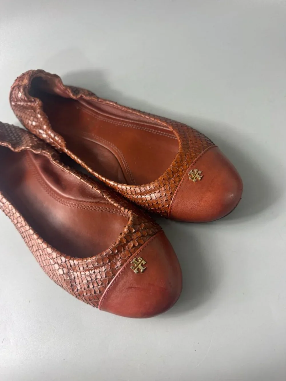 Tory Burch YORK Burgundy Leather Snake Pattern Flats - Size 9 1/2